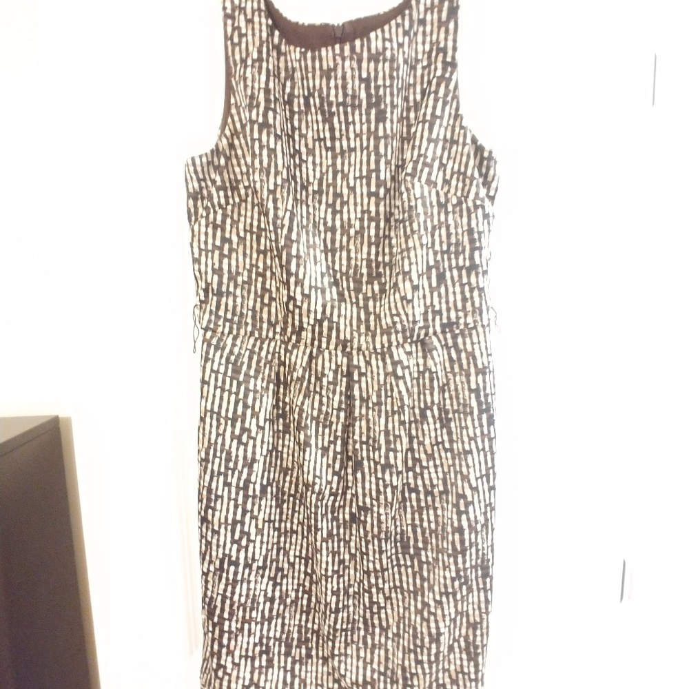 Dress with high waisted belt